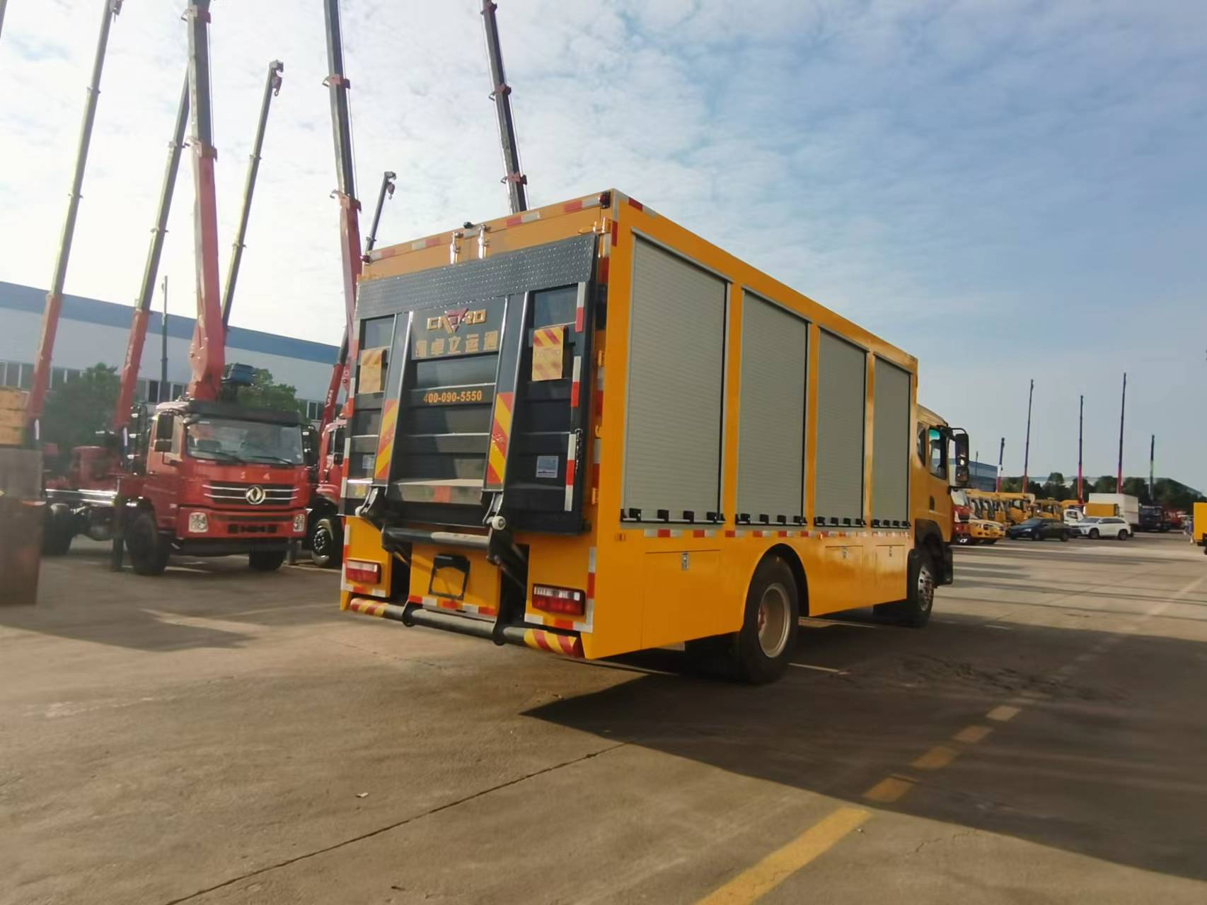 東風D9裝備車