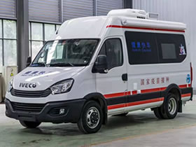 依維柯移動式疫苗接種車，可下鄉(xiāng)鎮(zhèn)