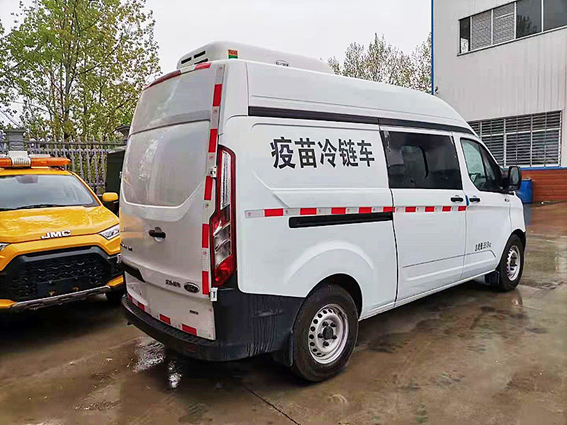 江鈴福特V362冷鏈車(chē)（柴油版）